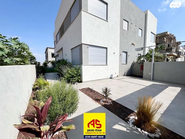 דו משפחתי, השלווה, שרונה, כפר יונה