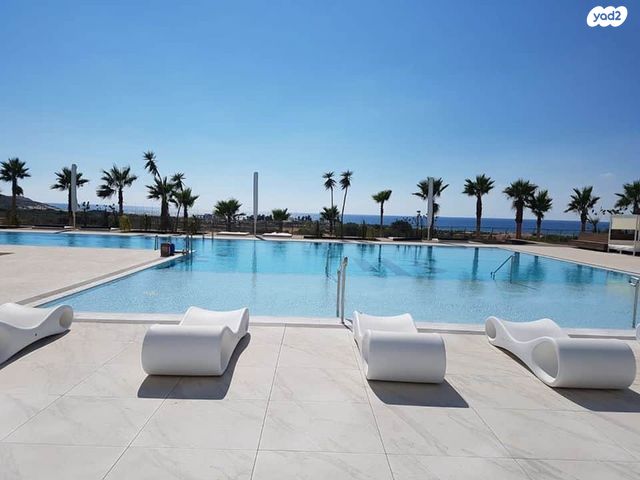 דירה, אהוד מנור, עיר ימים, נתניה