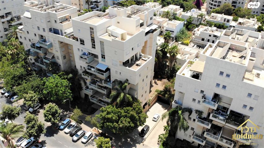 גג/ פנטהאוז, ישראל גלילי, כוכב הצפון, תל אביב יפו