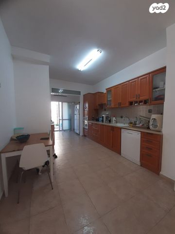 דירת גן, כרמיאל