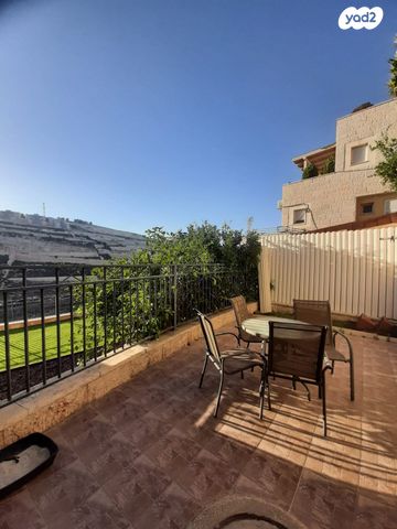 דירת גן, כרמיאל