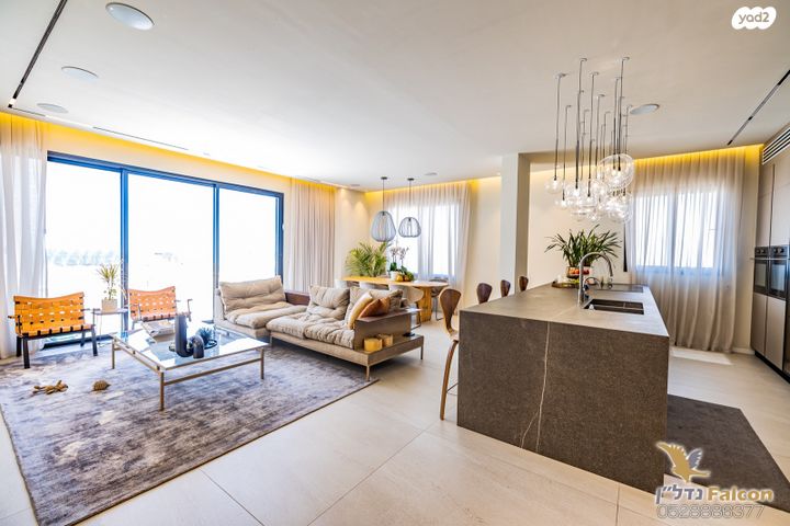 גג/ פנטהאוז, שדרות רוטשילד, רובע ט"ו, אשדוד