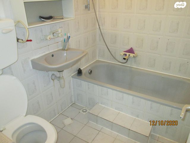 דירה, שדרות גת 96, הקוממיות, קרית גת