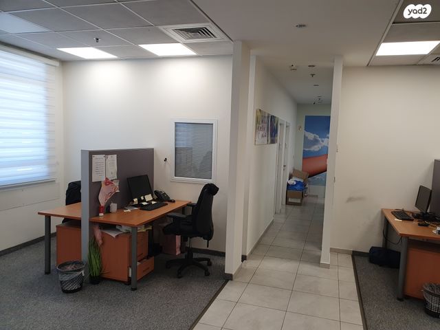 פארקטק פתח תקווה / אזור תעשייה קרית אריה