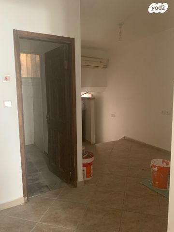 חנויות/ שטח מסחרי, אלחדיף, טבריה