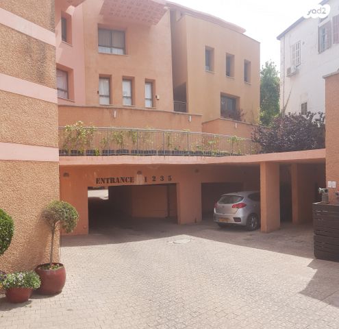 דירה, עג'מי, גבעת העליה, תל אביב יפו