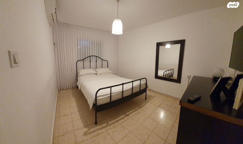 דו משפחתי, תרשיש, קרית גת