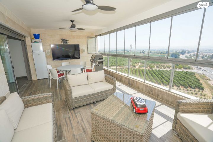 דירה, שושנה דמארי, יפה נוף, כפר יונה