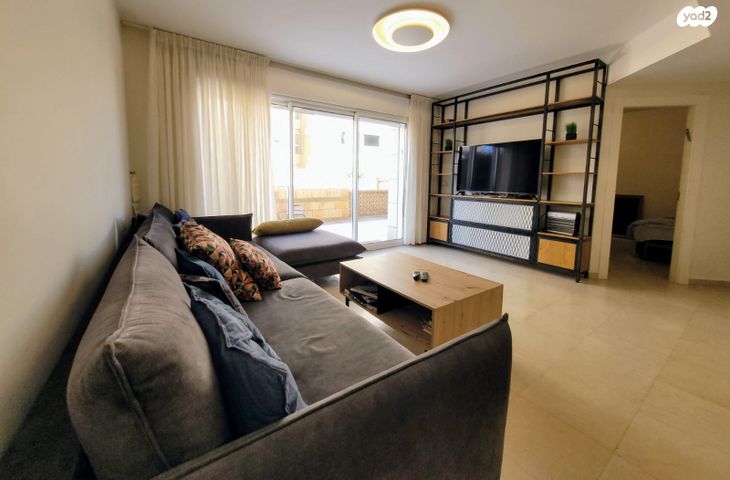 דירת גן, מרינה, הרצליה