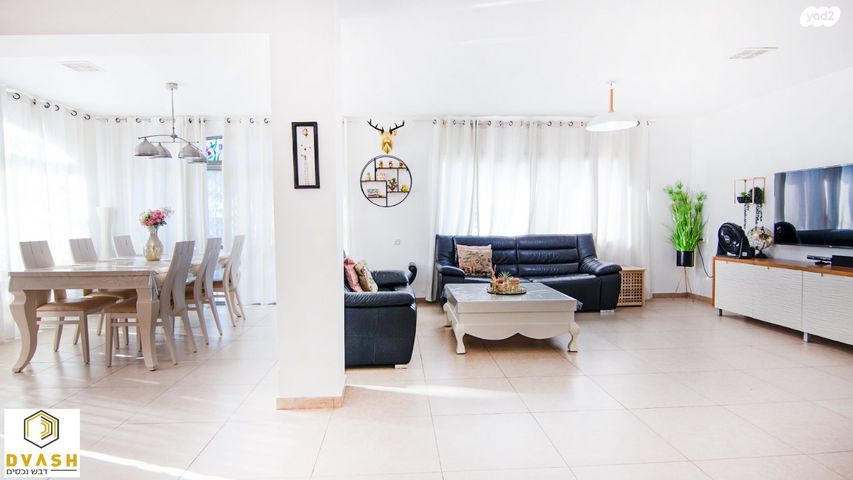 בית פרטי/ קוטג', עומר