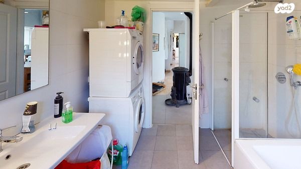 דירה, יורדי הסירה, קטמון הישנה, ירושלים