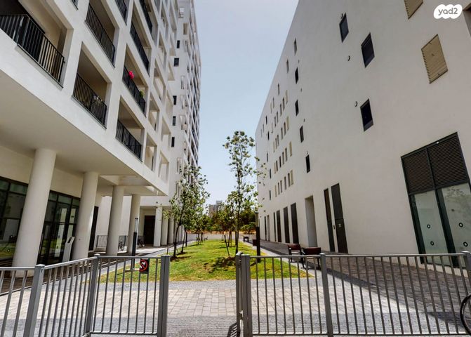 דירה, שדרות ירושלים 137, מכללת תל אביב יפו, דקר, תל אביב יפו