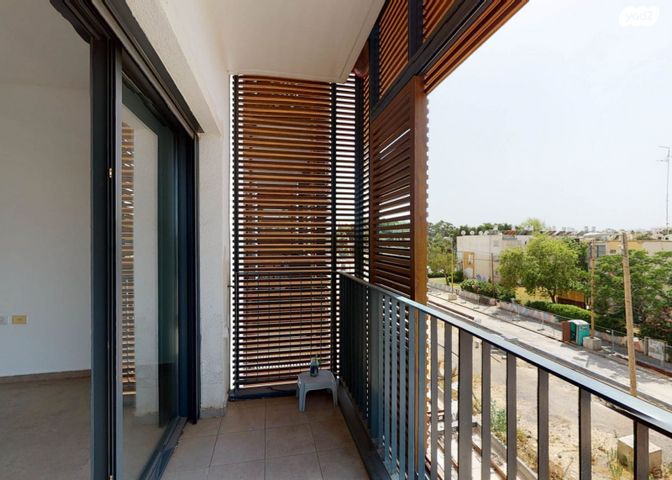 דירה, שדרות ירושלים 137, מכללת תל אביב יפו, דקר, תל אביב יפו