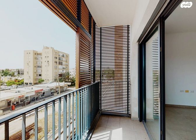 דירה, שדרות ירושלים 137, מכללת תל אביב יפו, דקר, תל אביב יפו