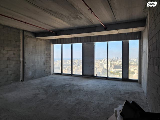 משרדים, הרב ניסנבאום 37, בת ים