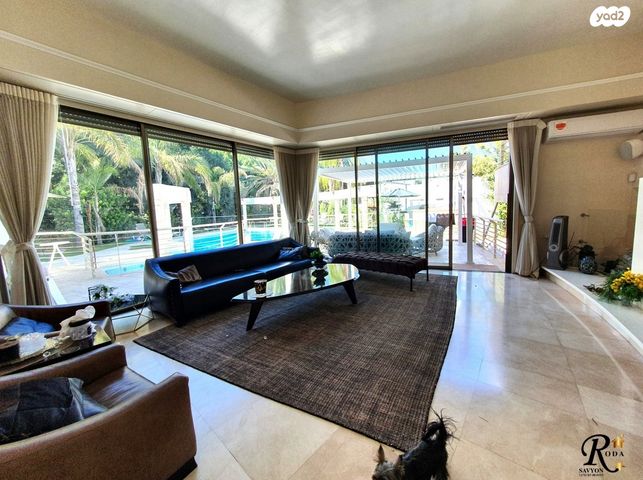 בית פרטי/ קוטג', סביון