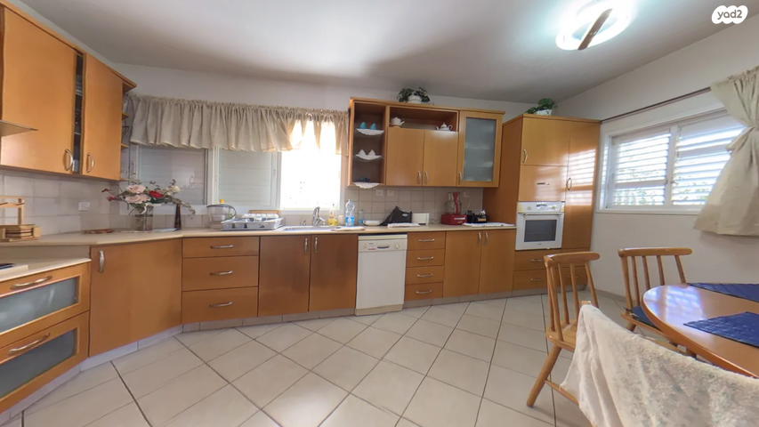 דירה, ביאליק 6, נס ציונה