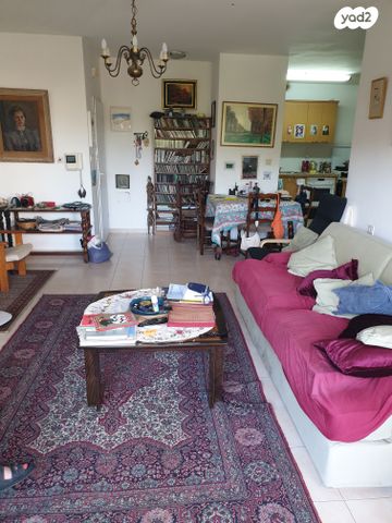 דירה, כתריאל טחורש, בית הכרם, רמת בית הכרם, ירושלים