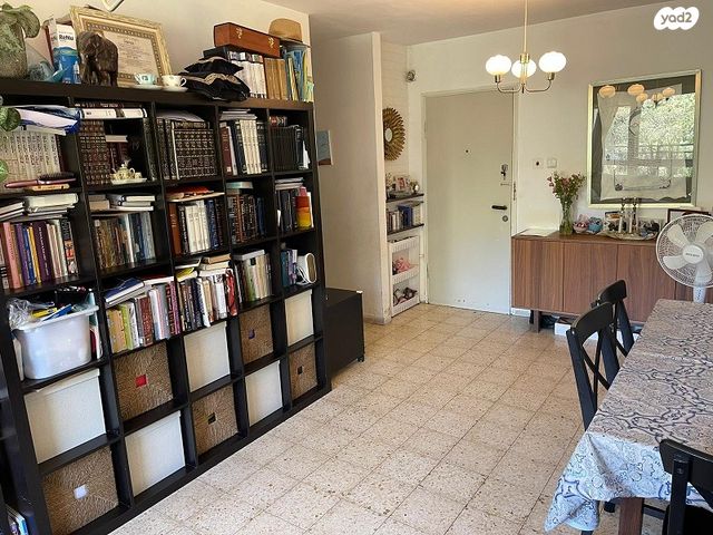 דירה, חזקיהו המלך, קטמון הישנה, ירושלים