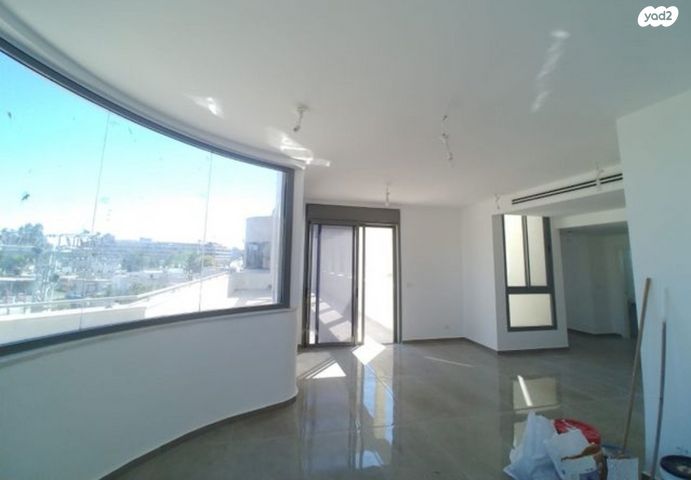 גג/ פנטהאוז, קרית שלום, תל אביב יפו