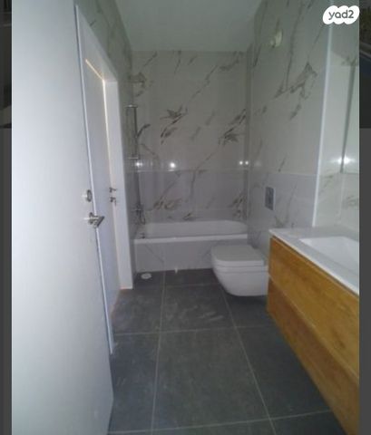 גג/ פנטהאוז, קרית שלום, תל אביב יפו