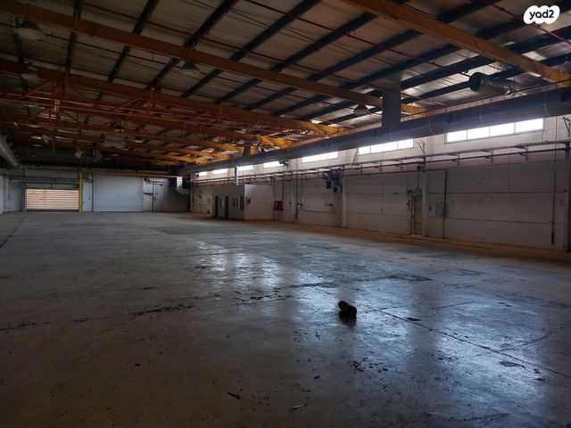 מבני תעשיה, אזור תעשיה ברוש מערב, בית שמש