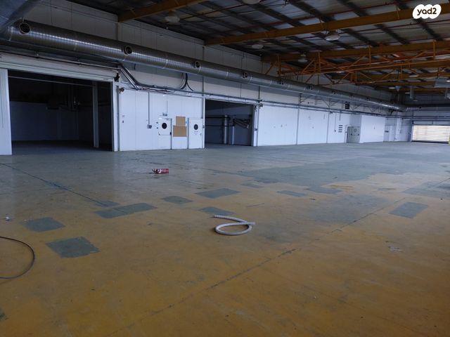 מבני תעשיה, אזור תעשיה ברוש מערב, בית שמש