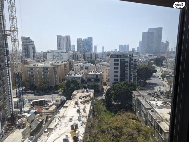 משרדים, אריאל שרון, סיטי, גבעתיים