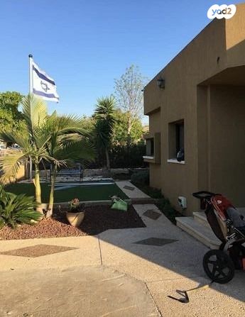 בית פרטי/ קוטג', מיתר / כרמית