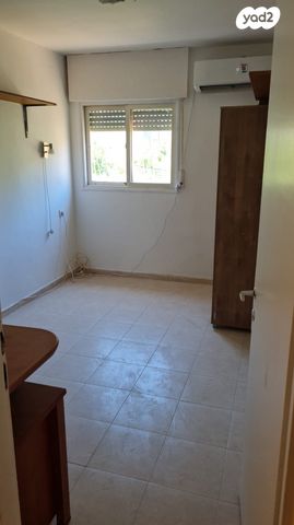 גג/ פנטהאוז, בן דור, נשר