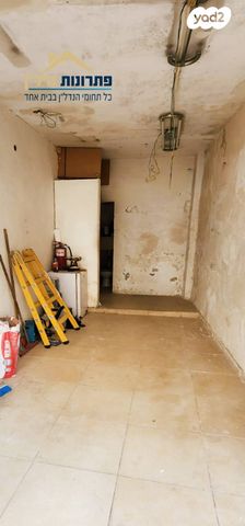 חנויות/ שטח מסחרי, חיפה