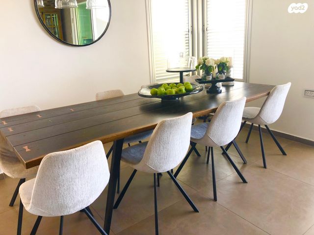 גג/ פנטהאוז, שמעון בן צבי, שטח 9, גבעתיים