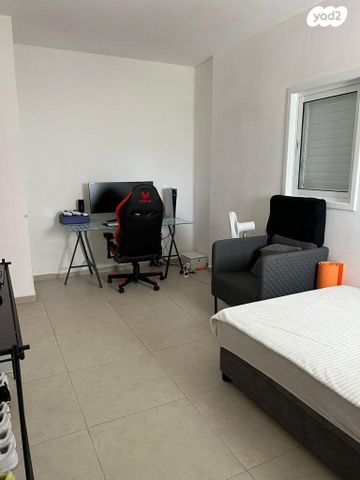 דירה, האצ"ל 11, רובע א', אשדוד