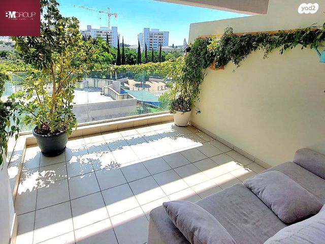 דירה, הנופר, קרית השרון, נתניה