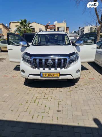 טויוטה לנד קרוזר