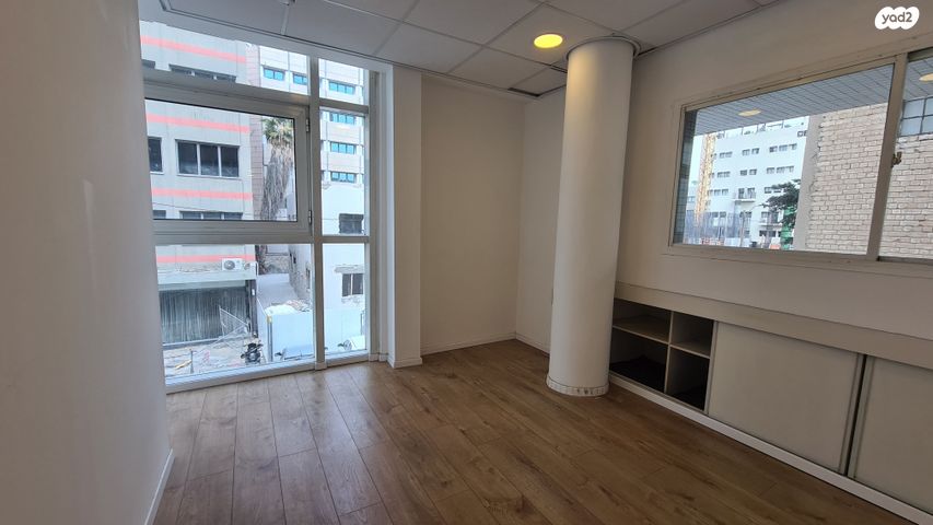 משרדים, התעשייה 4, מונטיפיורי, הרכבת, תל אביב יפו