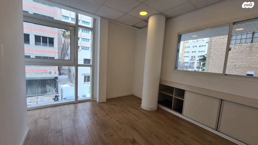 משרדים, התעשייה 4, מונטיפיורי, הרכבת, תל אביב יפו