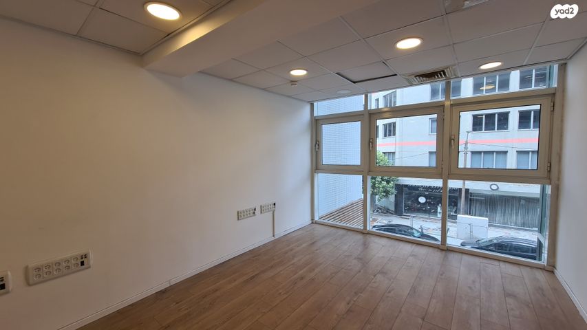 משרדים, התעשייה 4, מונטיפיורי, הרכבת, תל אביב יפו