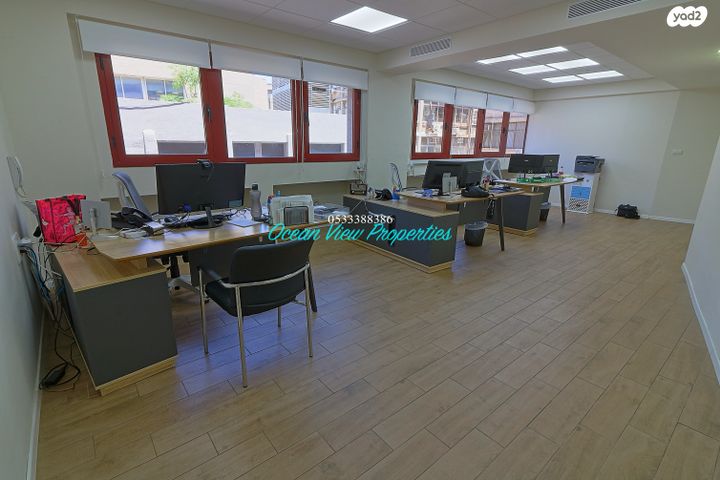 משרדים, דרך מנחם בגין 18, בורסה, רמת גן