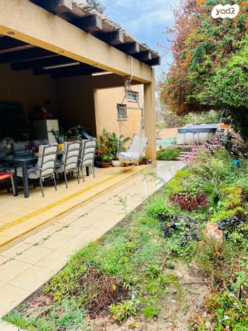 בית פרטי/ קוטג', שאר העיר, עומר