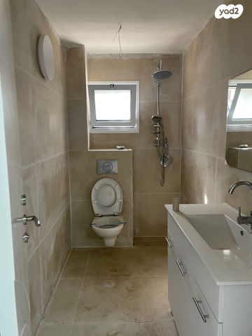 דירת גן, אשקלון