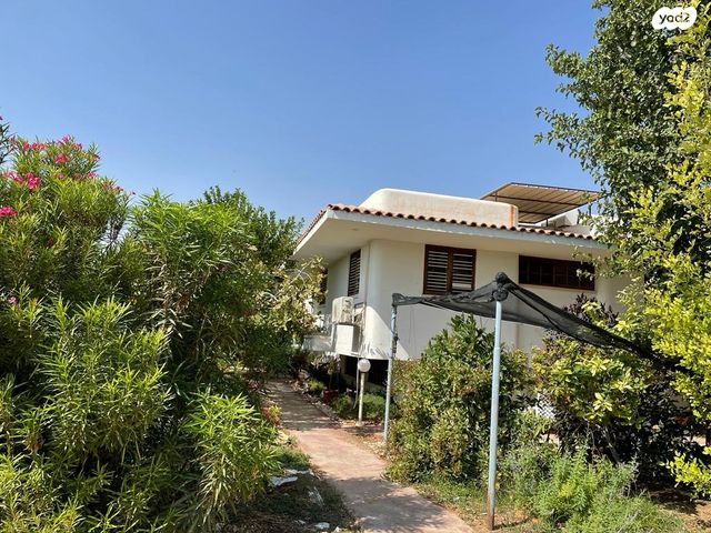 משק חקלאי/ נחלה, חצבה