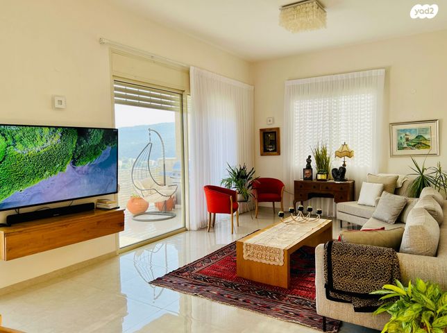 בית פרטי/ קוטג', נשר, גבעת מכוש, כרמיאל