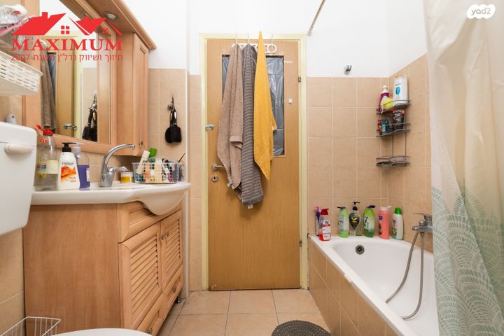 דירת גן, סול ליפצין, חומת שמואל, הר חומה, ירושלים