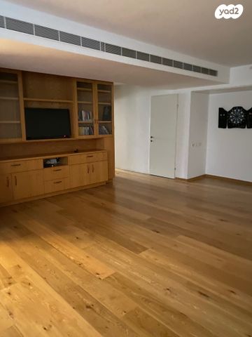 בית פרטי/ קוטג', הרצליה