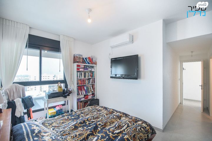 גג/ פנטהאוז, אור עקיבא