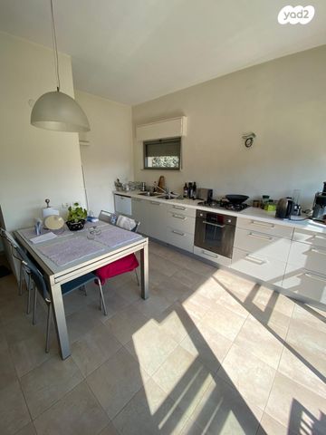 דירה, בנימין מטודלה, רחביה, ירושלים