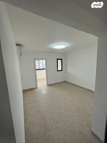 דירה, שדרות דגניה 73, קרית חיים מערבית, חיפה