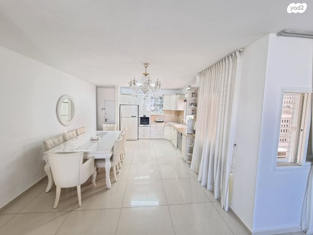 הרב ריינס 23