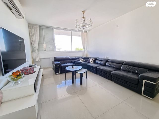 דירה, הרב ריינס 23, צפון מזרח מרכז העיר, נתניה